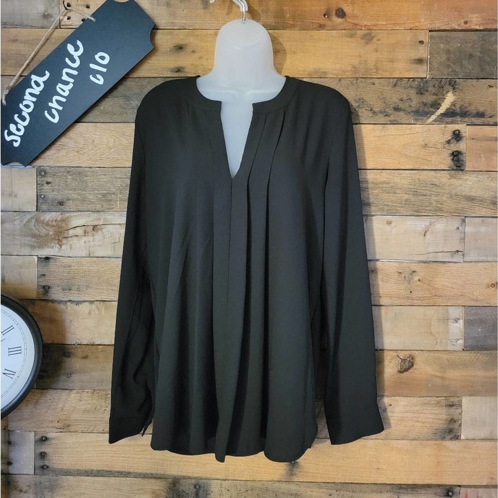 Ann Taylor women's black dress blouse with pleated front size medium - Picture 1 of 11